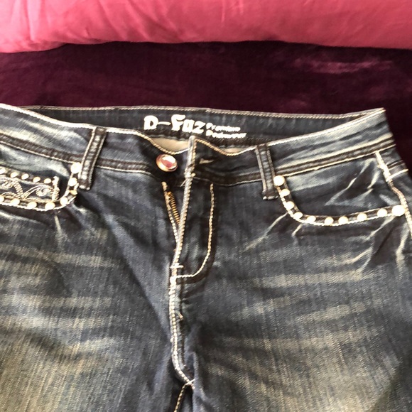 NWOT Jean capris - Picture 4 of 5